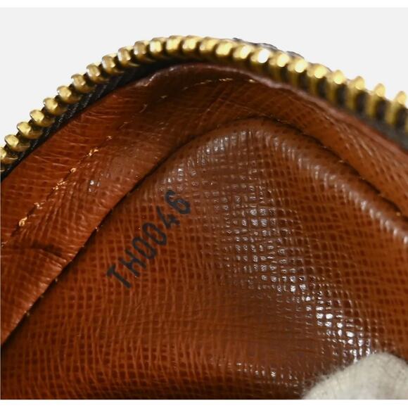 Louis Vuitton Amazon Crossbody Shoulder Bag Brown Tan LV Monogram Vintage Y2K - Picture 8 of 13